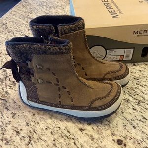 Merrell mid boots size 6
